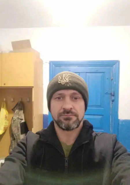 Я Ростислав Ганоченк, 38 років з Покровське, шукаю знайомство для дружби