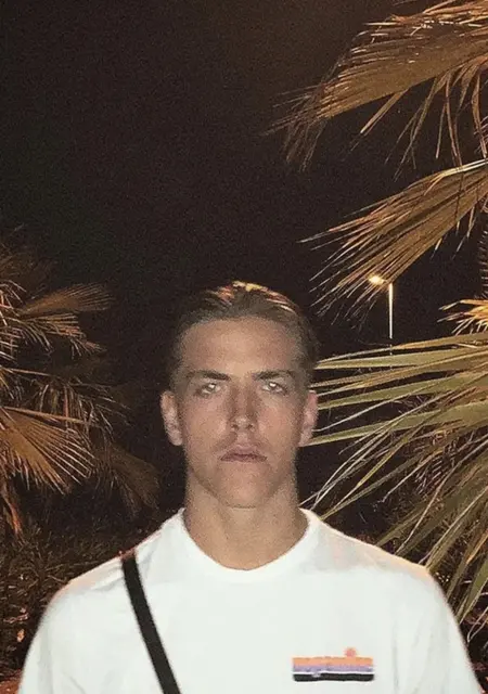 Упош из Дюбендорф, ищу на сайте приятное времяпровождение