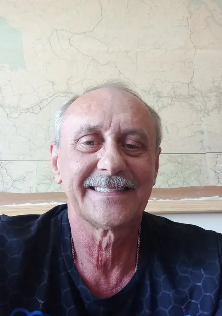 Я Алекс, 64, знакомлюсь без обязательств в Донецке