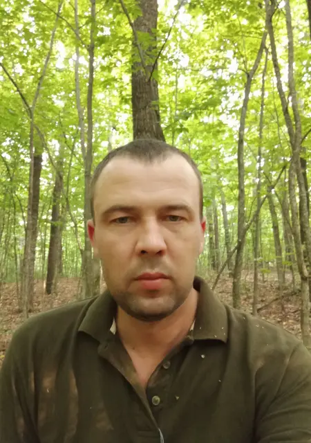 Я Петя, 39 років з Білої Церкви, шукаю знайомства на одну ніч