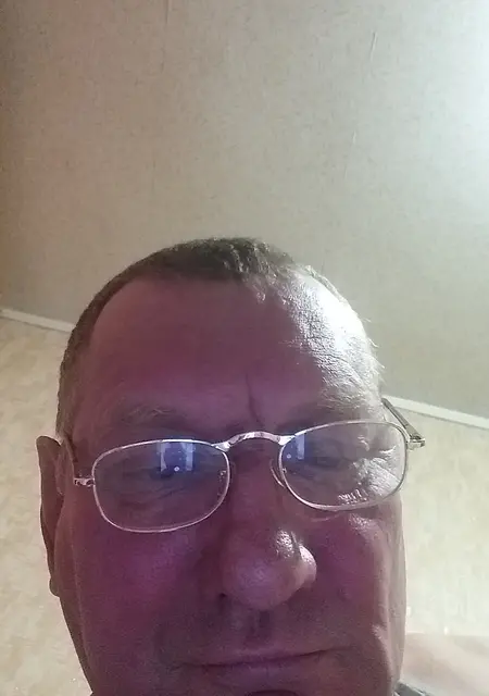 Я Сергей, 38 років з Чутове, шукаю знайомства на одну ніч