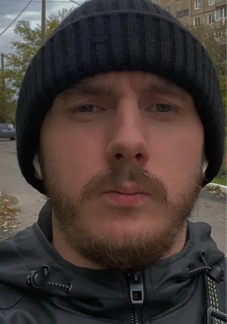 Я Іван, 24 років з Кривого Рогу, шукаю знайомство для спільних подорожей