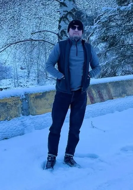 Я Мархаббат, 37, знакомлюсь без обязательств в Ташкенте