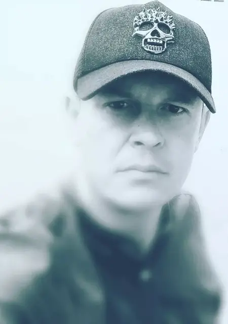 Serg из Барановичей, ищу на сайте знакомства на одну ночь