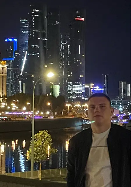 Кирилл из Берлина, мне 26, познакомлюсь без обязательств