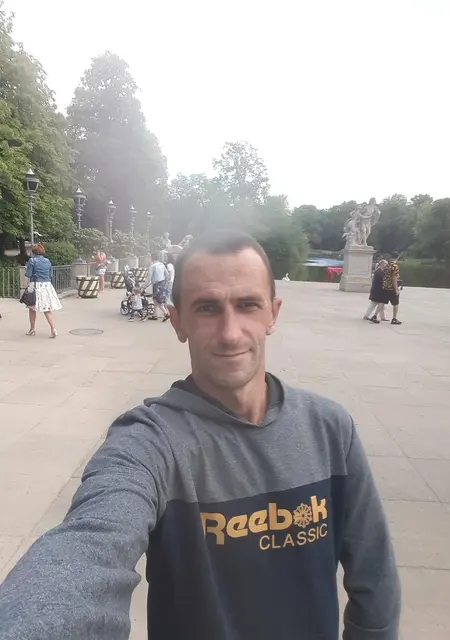 Александр з Хмельницького, шукаю на сайті знайомства на одну ніч