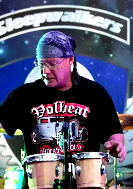 Я Виктор, 49, из Кишинёва, ищу знакомство для постоянных отношений