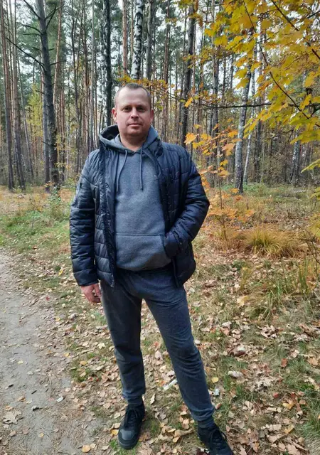 Я Анатолий, 44, из Пинска, ищу знакомства без обязательств