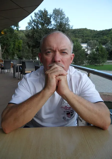 Я Сергей, 64, знакомлюсь без обязательств в Минске