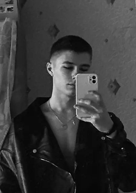 Я Рома, 30, знакомлюсь на одну ночь в Луцке