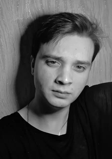 Я Михаил, 24, знакомлюсь для приятного времяпровождения в Днепре