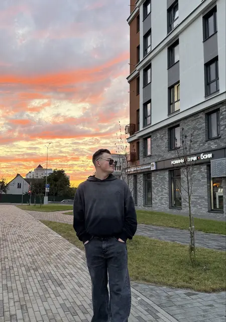 Матвей из Гродно, ищу на сайте знакомства на одну ночь