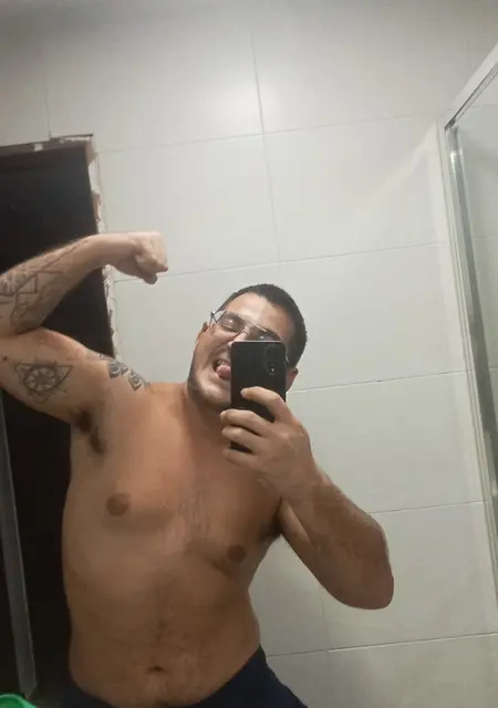 Я Kaotics Wolf, 23, знакомлюсь на одну ночь в Дос-Эрманас