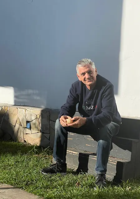 Я Daniel Alberto, 63, знакомлюсь для общения в Сальте