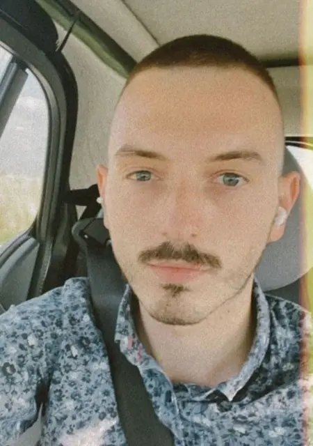 Я Adrian, 25, из Варшавы, ищу знакомство