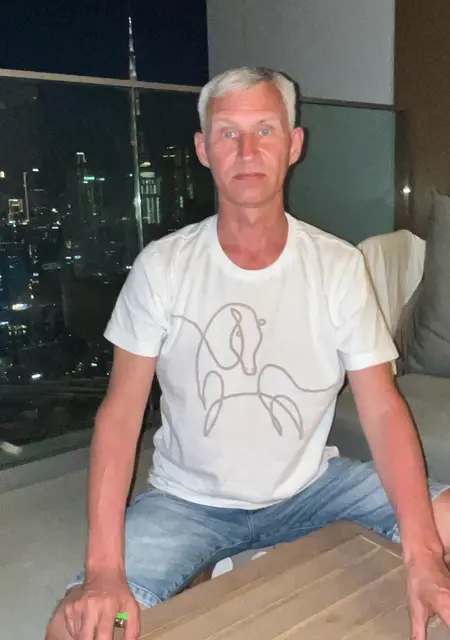 Я Евгений, 51, знакомлюсь для постоянных отношений в Караганде