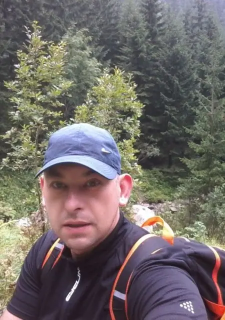 Pablo из Варшавы, мне 39, познакомлюсь