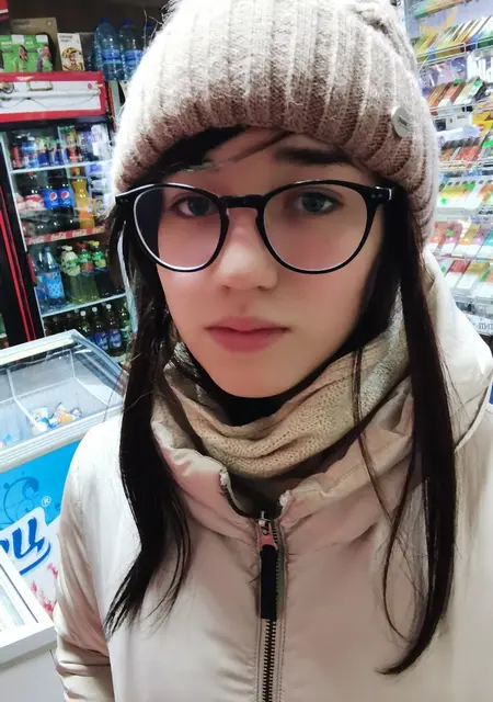 Я Ника, 19, из Житомира, ищу знакомство для вирта