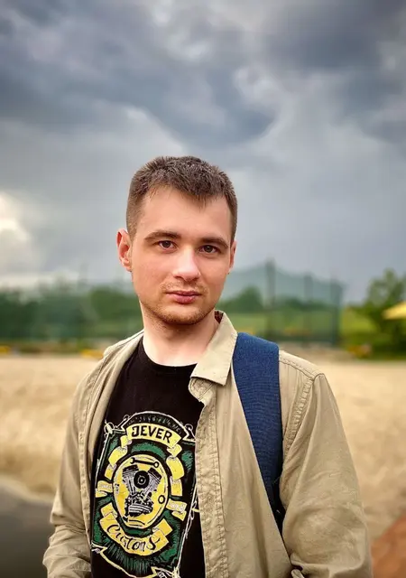 Я Илья, 28, знакомлюсь для вирта в Каменском