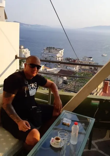 Я Sadamitos, 32, из Афин, ищу знакомство