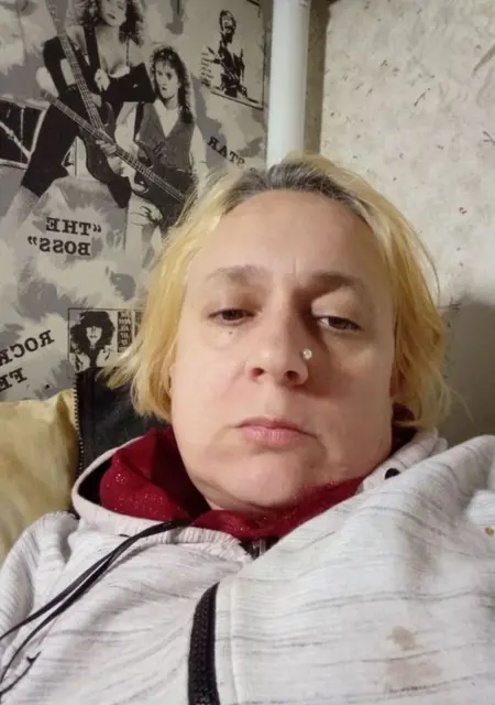 Я Karine, 44, знакомлюсь в Париже