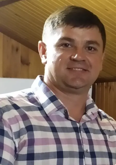 Я Олег, 40, знакомлюсь для приятного времяпровождения в Виннице