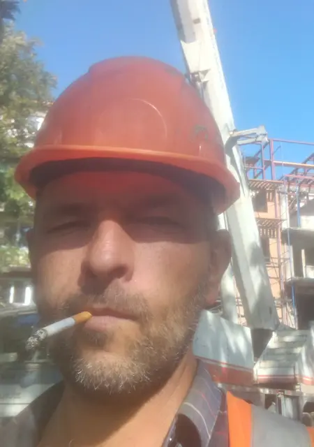 Владимир из Донецка, мне 45, познакомлюсь на одну ночь
