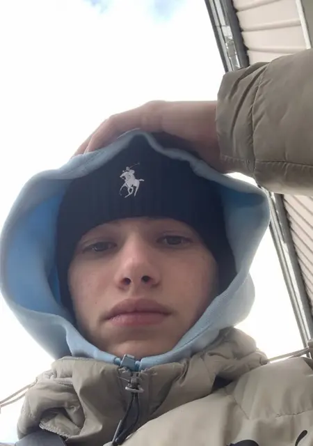 Гриша из Берлина, ищу на сайте знакомства на одну ночь