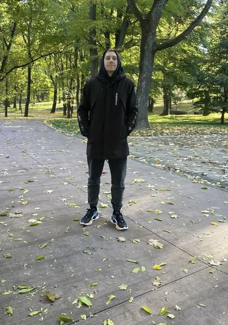 Illia из Черкасс, ищу на сайте приятное времяпровождение