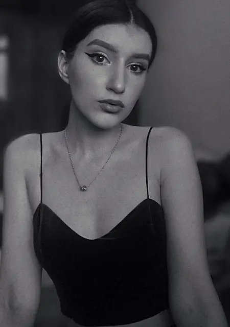 Я Катя, 21, из Луцка, ищу знакомства без обязательств