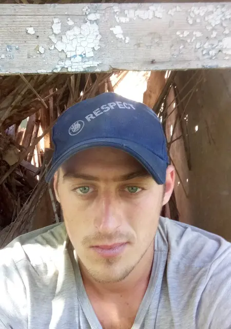 Стас з Рубіжне, шукаю на сайті знайомства без зобов'язань