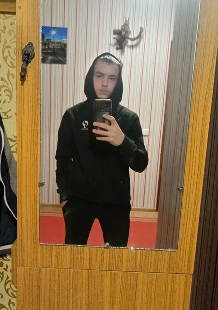 Dima из Бреста, ищу на сайте знакомства без обязательств