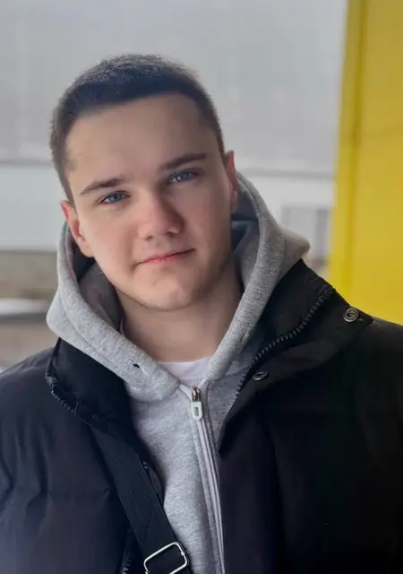 Алексей из Амстердама, мне 19, познакомлюсь без обязательств