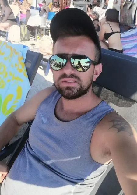 Я Leo, 32, знакомлюсь в Афинах