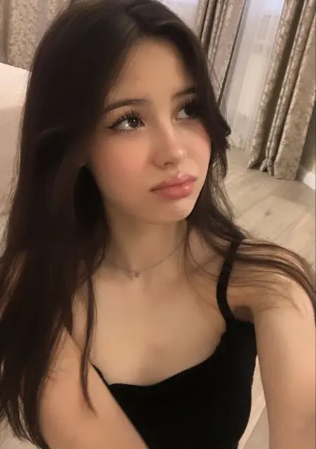 Я Алина, 20, из Астаны, ищу знакомство для открытые отношения