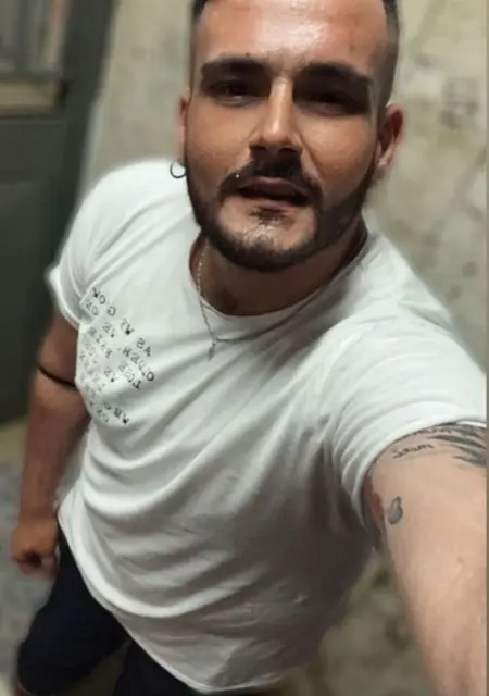 Antonio из Рима, мне 28, познакомлюсь