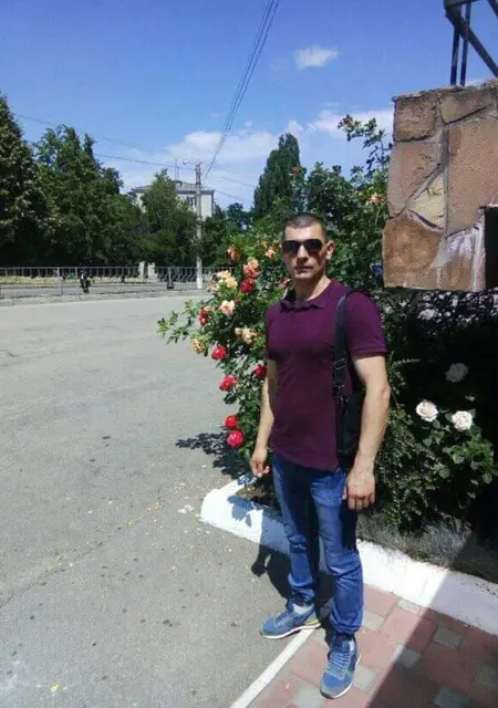 Руслан из Кропивницкого, мне 40, познакомлюсь для постоянных отношений