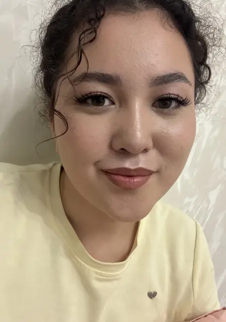 Я Akosya, 19, из Алматы, ищу знакомство для дружбы