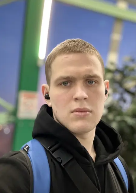 Я Valintin, 22 років, знайомлюсь без зобов'язань у Нова Каховка