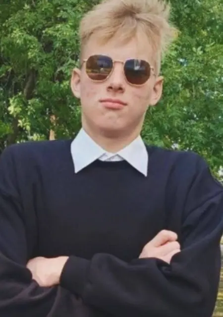 Я Egor, 20, знакомлюсь без обязательств в Несебрах