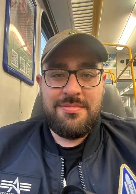 Василий з Новопскова, мені 32 років, познайомлюсь без зобов'язань