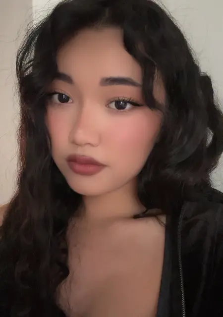 Kamilla из Алматы, ищу на сайте общение