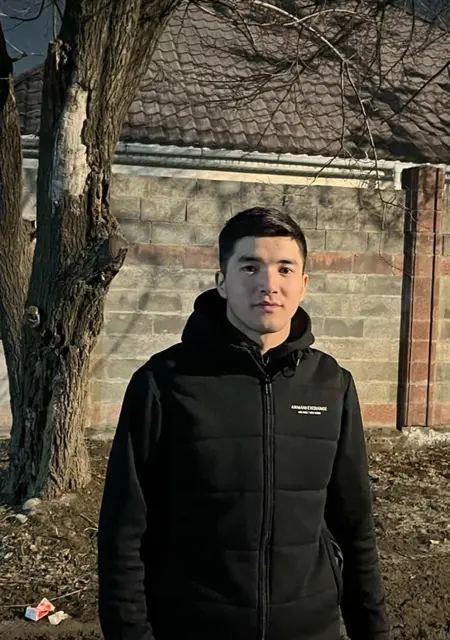 Я Арсен, 25, знакомлюсь на одну ночь в Бишкеке