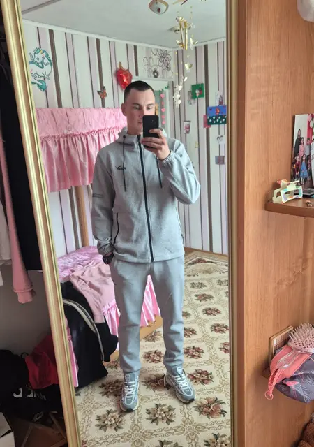 Руслан из Гродно, мне 23, познакомлюсь на одну ночь