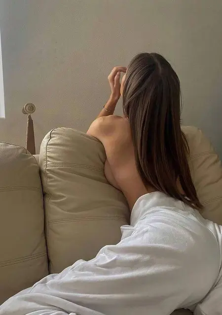 Я Nana, 30, знакомлюсь без обязательств в Ровно