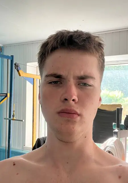 Матвій из Львова, ищу на сайте знакомства на одну ночь