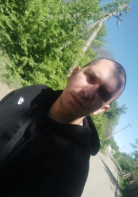 Apilinred из Горловки, ищу на сайте приятное времяпровождение