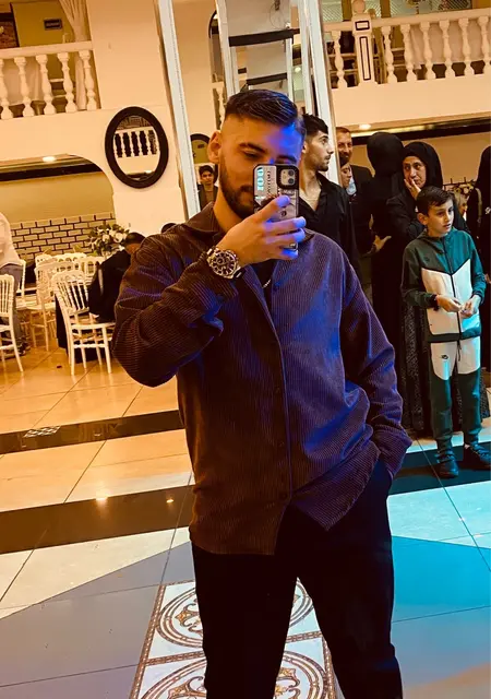 Necati из Стамбула, ищу на сайте вирта