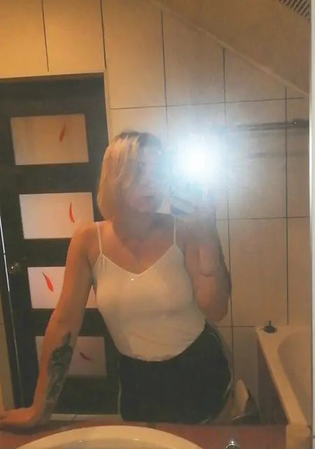 Я Валерия, 25, из Одессы, ищу знакомства без обязательств