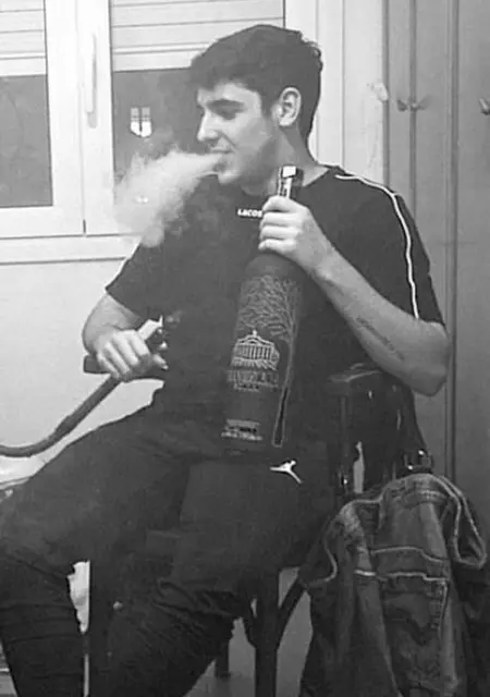 Joan из Мадрида, мне 19, познакомлюсь